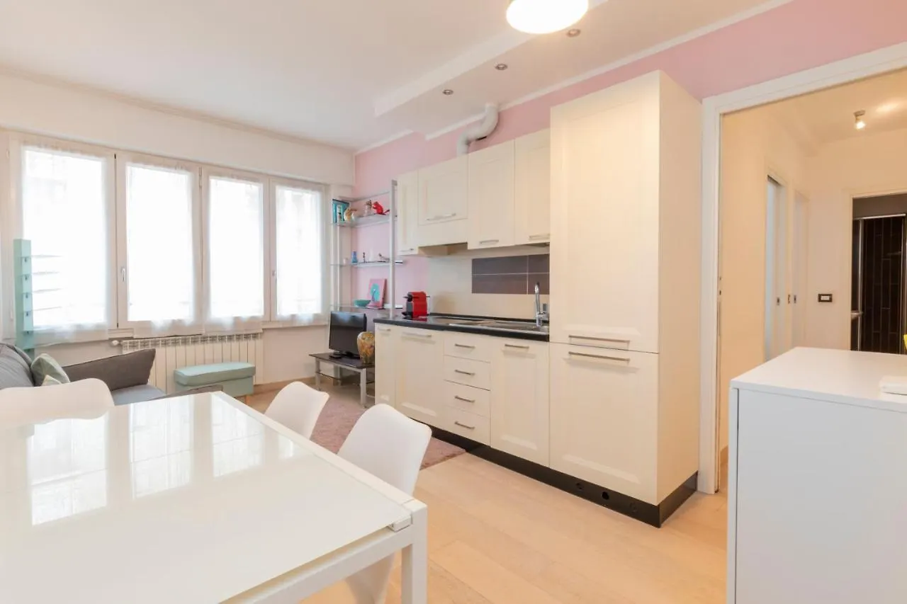Luxury Apartment Near Bocconi Zamenhof 7 Milan 0*,  Italy