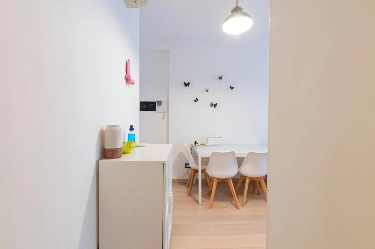 Luxury Apartment Near Bocconi Zamenhof 7 Milan