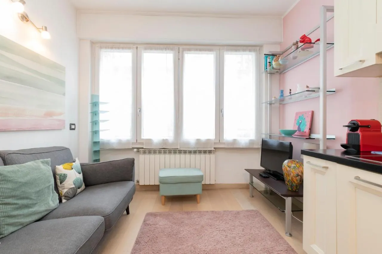 Luxury Apartment Near Bocconi Zamenhof 7 Milan 0*,  Italy